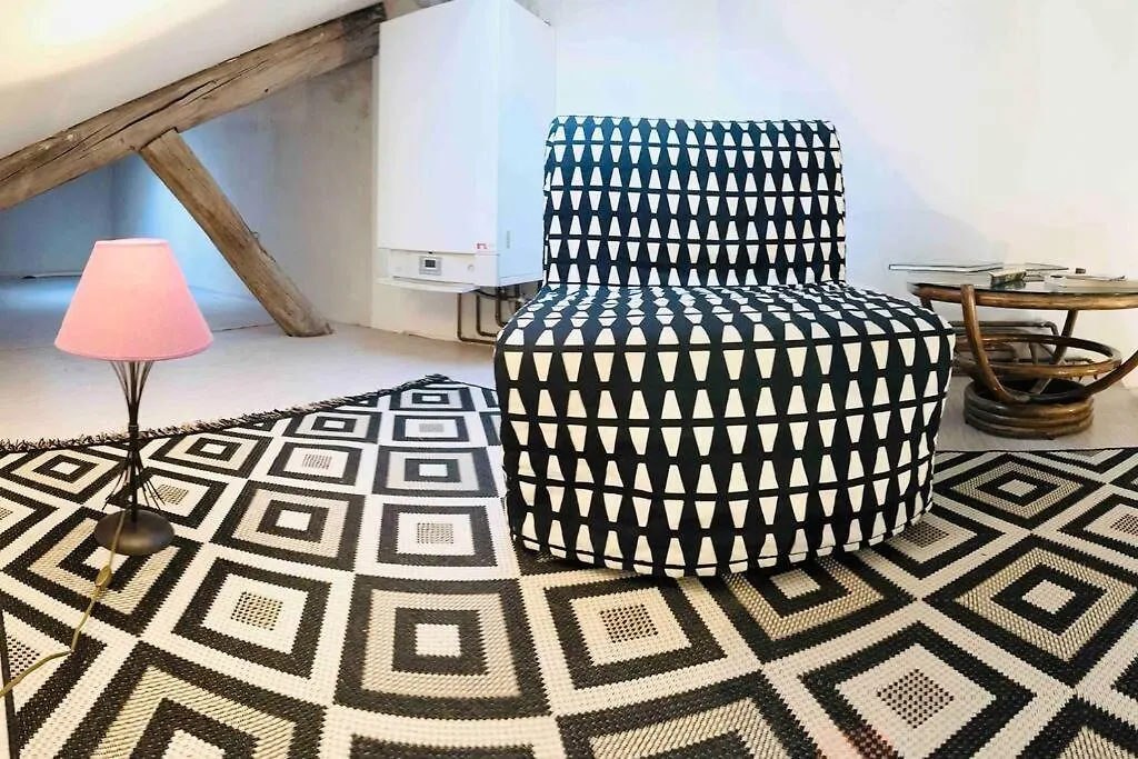 Maison 101 M2 Arles Centre-Ville Roquette 4 Chbres